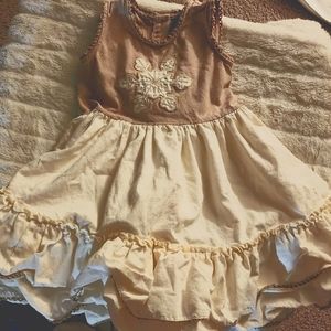 Very adorable toddler girls winter dress with snowflake on front size 2t